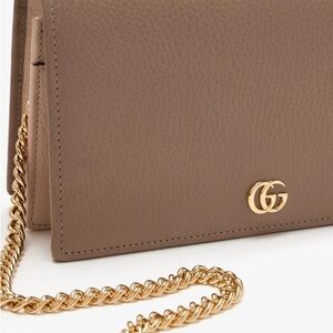 Gucci Taupe Pebbled Leather Wallet On Chain